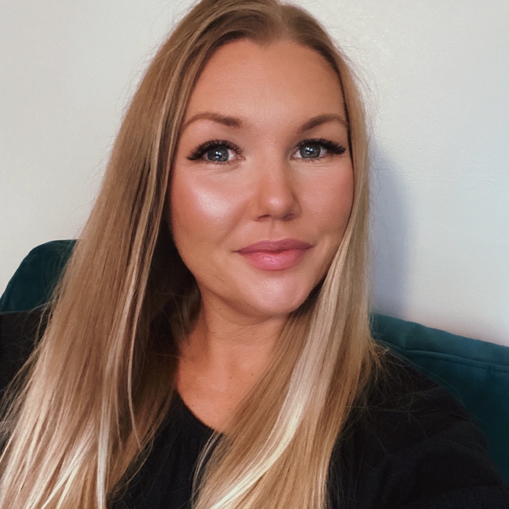 Meet your Posher, Nikki